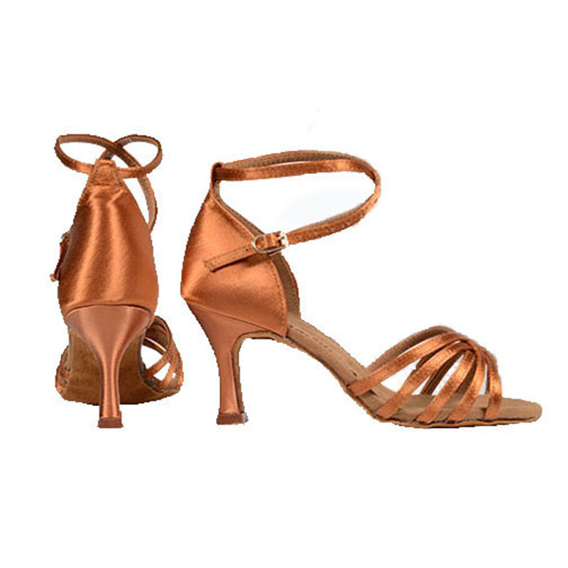 BD Dance Shoes Women Latin Sat - Sneaker Care Set 리뷰 및 가격