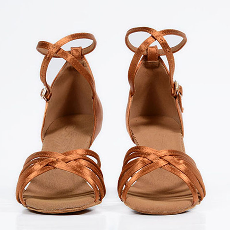 BD Dance Shoes Women Latin Sat - Sneaker Care Set 리뷰 및 가격